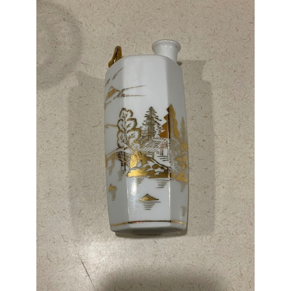 Kutani Bud Vase Sake Decanter Small White Excellent Gold Hand Painted Mt Fuji